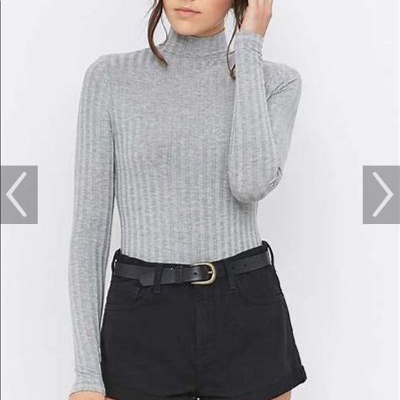 ▫️Topshop Ribbed Gray Mock Neck - Picture 1 of 7